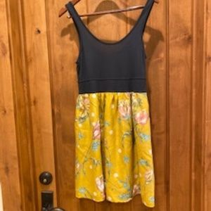 Dress with flowers